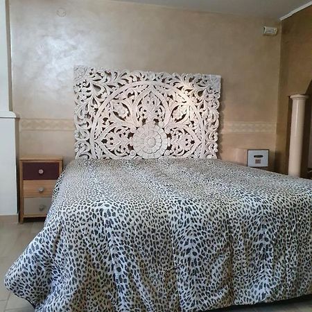 Crispiano Bed And Breakfast Da "Cenzino" מראה חיצוני תמונה
